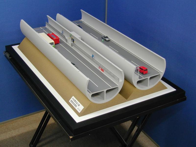 hinan shisetu1-1.jpg
